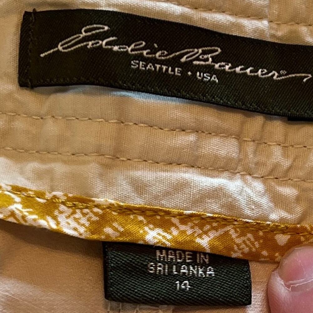 Eddie Bauer Khaki Shorts Size 14 - Picture 4 of 6